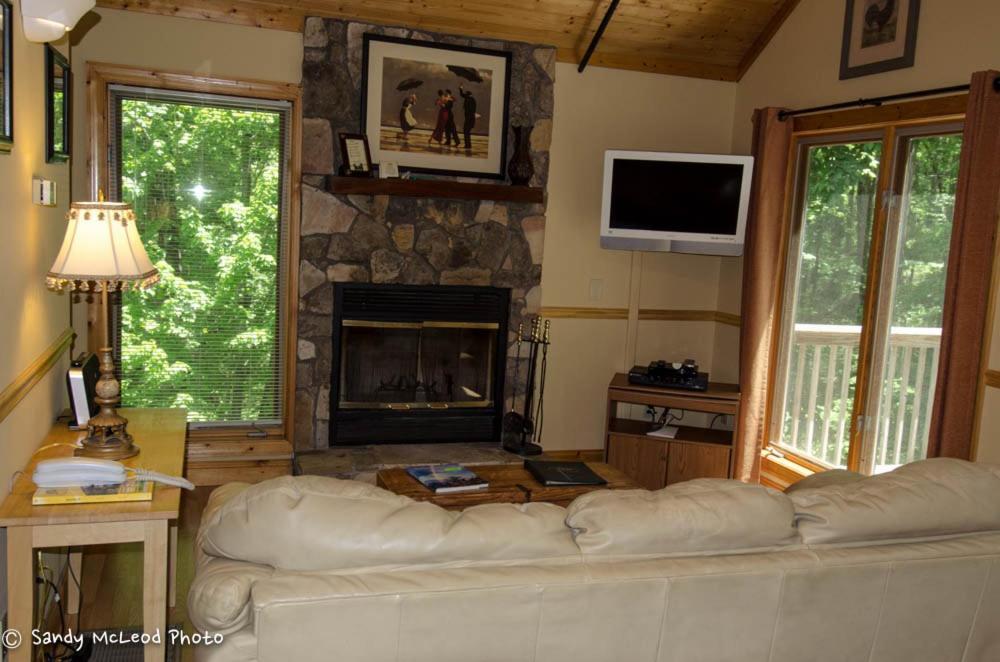 Asheville Cabins Of Willow Winds Εξωτερικό φωτογραφία